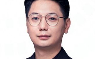 墨镜科技 【专访】影目科技CEO杨龙昇：三年内，AI眼镜将替代50%的手机功能