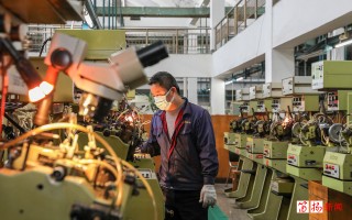 锐佳科技有限公司 纳溪：企业加班加点赶制订单激荡经济发展“新活力”