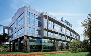 佛阳科技 中铝国际工程股份有限公司 关于中色科技股份有限公司向洛阳佛阳装饰工程有限公司提供委托贷款暨关联交易公告