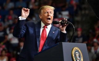 大嘴巴科技 特朗普的“大嘴巴”连捅印度肺管子！