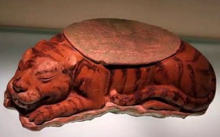 九虎科技 从故宫藏虎形瓷枕看古代“大猫”的内涵